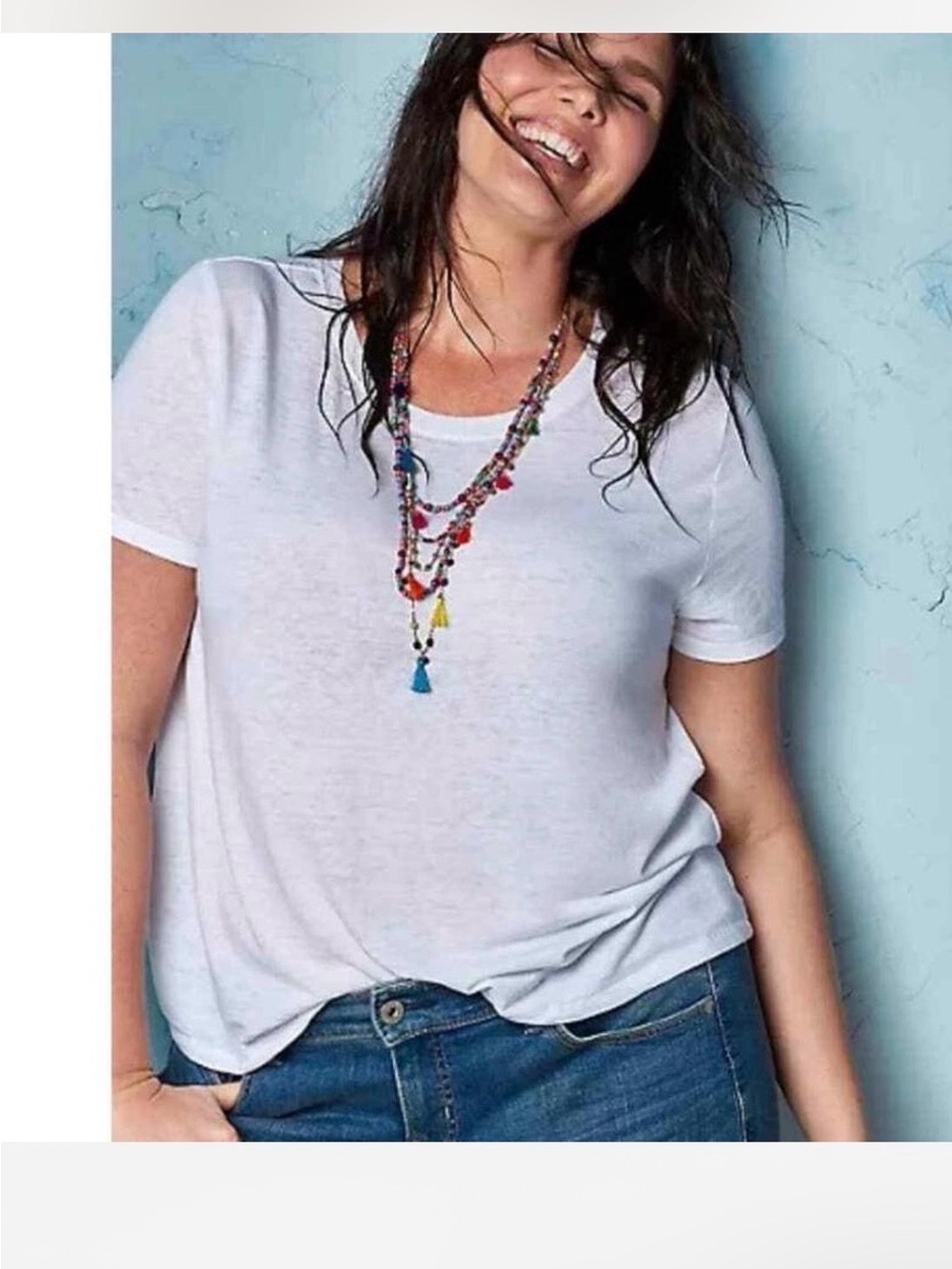 torrid White Short Sleeve Crewneck Tee